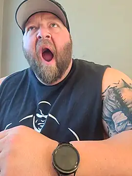 Strong Bear89 online show from 01.01.25