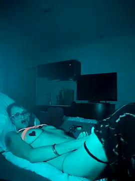 ivylee31 online show from 01.13.25