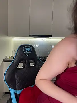 CurlyLara online show from 03.28.26