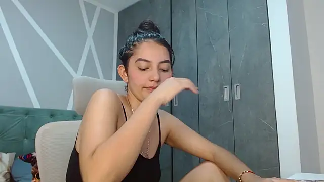 camil blue online show from 01.16.25