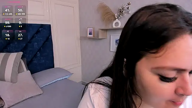 Charlotte Mayer online show from 11.07.25