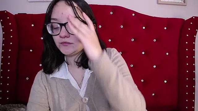 charlotte1-ls online show from 01.28.25