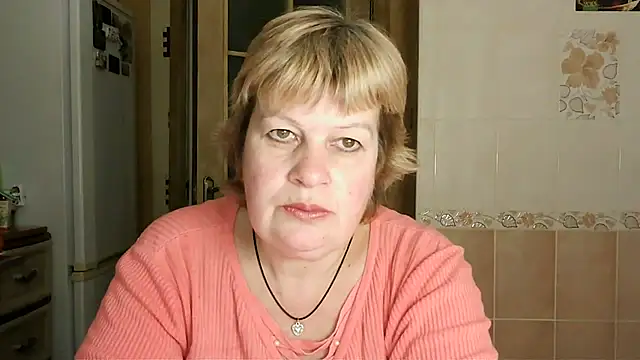 Snapshot of Ettie_Tonia chatting on 02.11.25 Ettie Tonia online show from 02.11.25