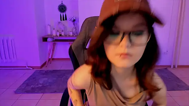 Elainebeness online show from 01.26.25