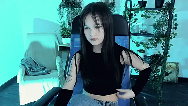 Snapshot of Elainebeness chatting on 02.21.26 Elainebeness online show from 02.21.26