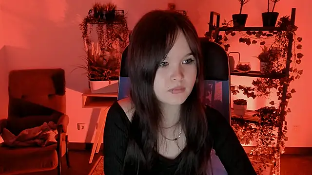 Snapshot of Elainebeness chatting on 03.10.26 Elainebeness online show from 03.10.26