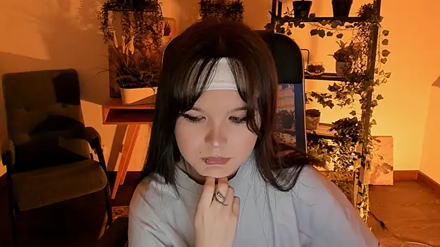 Snapshot of Elainebeness chatting on 03.15.26 Elainebeness online show from 03.15.26