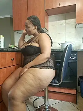 Snapshot of thicktash chatting on 03.01.25 thicktash online show from 03.01.25