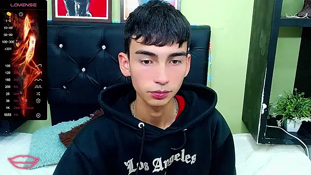 ttimy x boy online show from 02.20.25