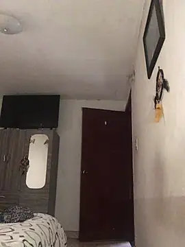 Miss oliviaa online show from 02.20.25