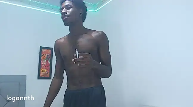 Snapshot of logannth chatting on 12.21.24 logannth online show from 12.21.24