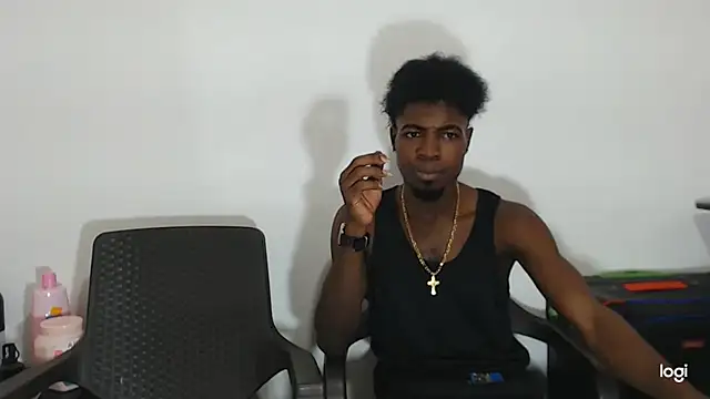 Snapshot of logannth chatting on 03.01.25 logannth online show from 03.01.25