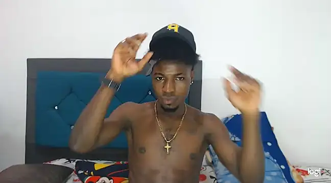 Snapshot of logannth chatting on 03.03.25 logannth online show from 03.03.25