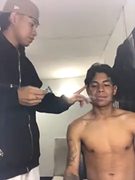 Snapshot of logannth chatting on 12.04.25 logannth online show from 12.04.25