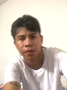 Snapshot of logannth chatting on 12.14.25 logannth online show from 12.14.25