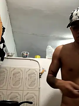 Snapshot of logannth chatting on 01.13.26 logannth online show from 01.13.26