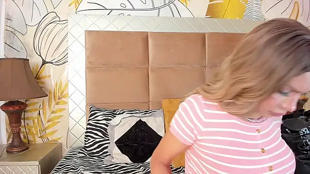 amazing dolltsx online show from 12.06.24