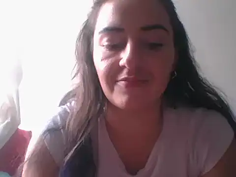 Snapshot of _karlie_kloss_ chatting on 01.09.25 karlie kloss online show from 01.09.25