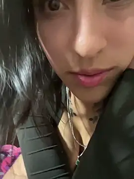 Sweett Sarita online show from 02.09.25