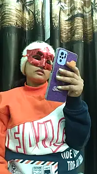 Snapshot of bigtitsqueen chatting on 12.13.24 bigtitsqueen online show from 12.13.24