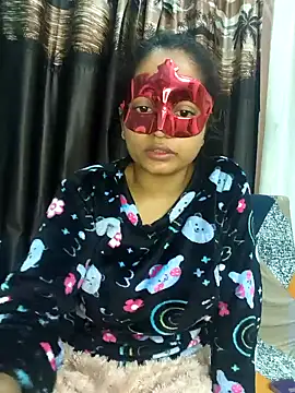 Snapshot of bigtitsqueen chatting on 12.24.24 bigtitsqueen online show from 12.24.24