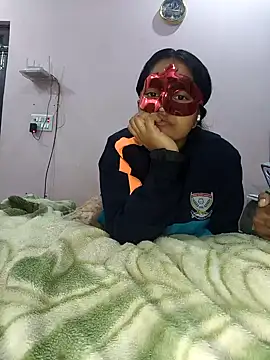 Snapshot of bigtitsqueen chatting on 01.07.25 bigtitsqueen online show from 01.07.25