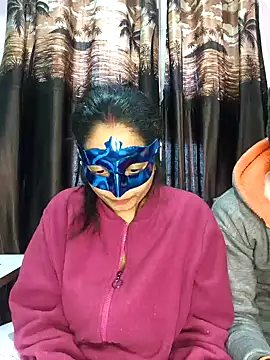 Snapshot of bigtitsqueen chatting on 01.09.25 bigtitsqueen online show from 01.09.25