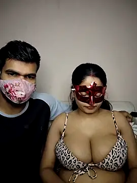 Snapshot of bigtitsqueen chatting on 03.03.26 bigtitsqueen online show from 03.03.26