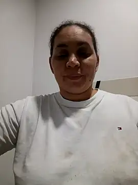 MirandaSoto online show from 03.07.25