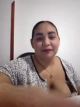 MirandaSoto online show from 03.17.25