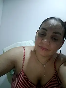 MirandaSoto online show from 10.23.25