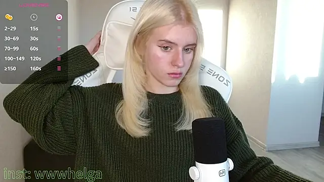 LizaKisses online show from 10.16.25