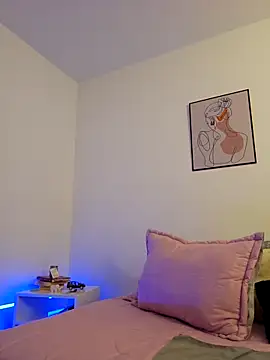 VictoriaEvaans  online show from 11.05.25