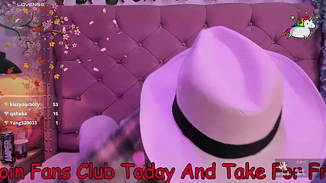 Snapshot of lauren_evans96 chatting on 03.08.25 lauren evans96 online show from 03.08.25