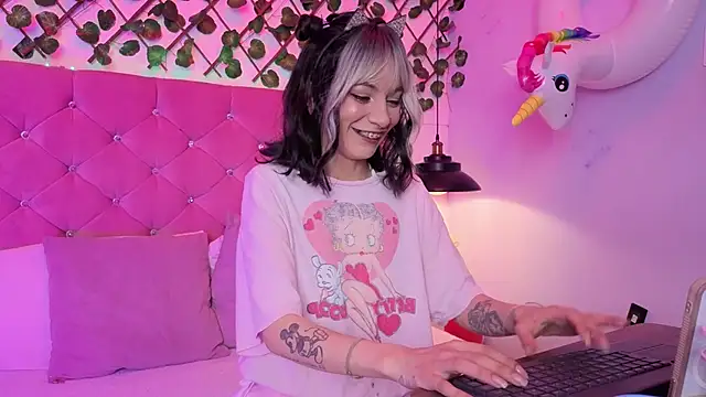 lauren evans96 online show from 03.08.26