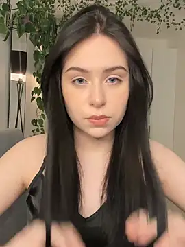  SweetCandyy online show from 02.13.25