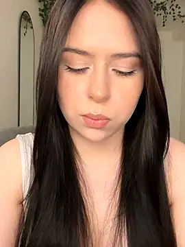  SweetCandyy online show from 10.03.25