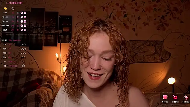 Snapshot of such_juicee chatting on 09.25.25 such juicee online show from 09.25.25