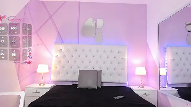 Snapshot of Nicol_Betancur chatting on 02.07.25 Nicol Betancur online show from 02.07.25