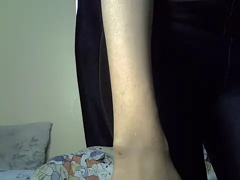 Horny-slut  online show from 02.22.25