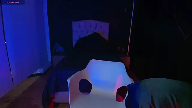 Snapshot of NatashaMason_ chatting on 03.11.25 NatashaMason online show from 03.11.25