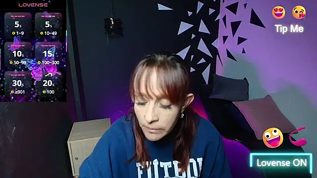 Snapshot of NatashaMason_ chatting on 12.03.25 NatashaMason online show from 12.03.25