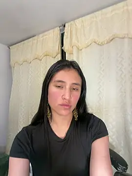 paulinamoons1 online show from 05.14.26