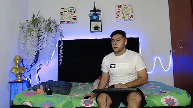 Valerio 22 online show from 01.18.25