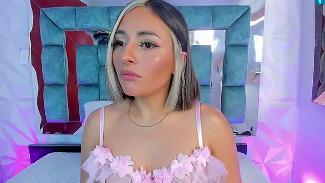 Nanda Vixen online show from 02.01.25