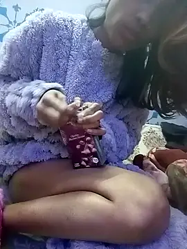 zoya khan25 online show from 01.12.25