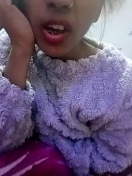 zoya khan25 online show from 01.13.25