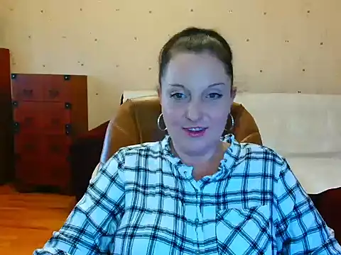 Alice3694 online show from 01.20.25