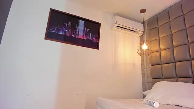 mile uribe online show from 09.10.25