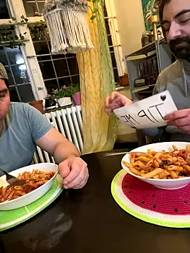 Snapshot of lextalon chatting on 12.02.24 lextalon online show from 12.02.24